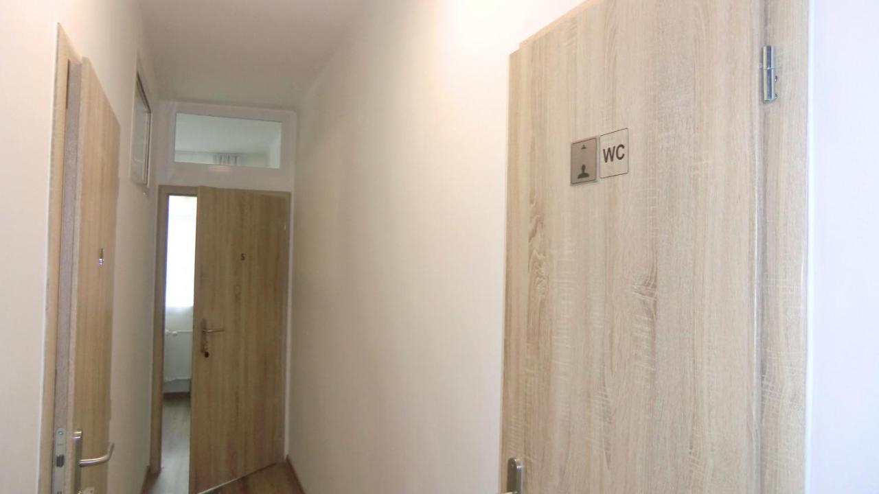 Hu Apartment Prague Exterior photo